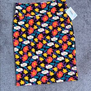 LuLaRoe multi-colored floral Cassie skirt L NWT